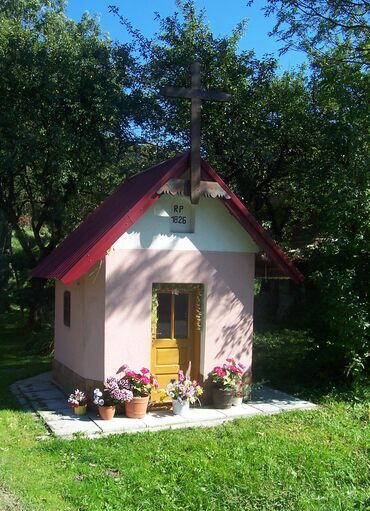 kapliczka-nawsie.jpg